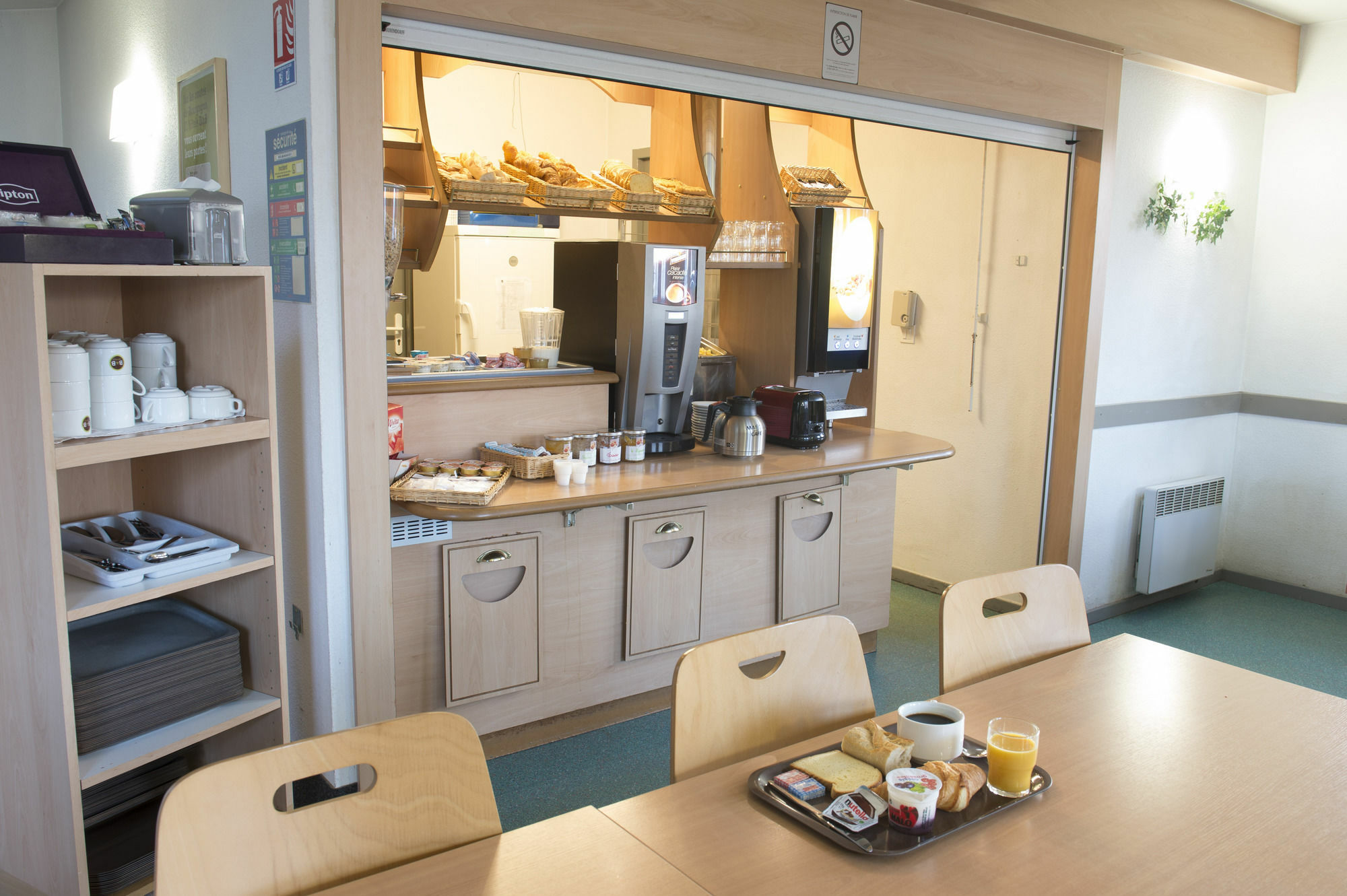 B&B Hotel Beaune Sud 2 Luaran gambar